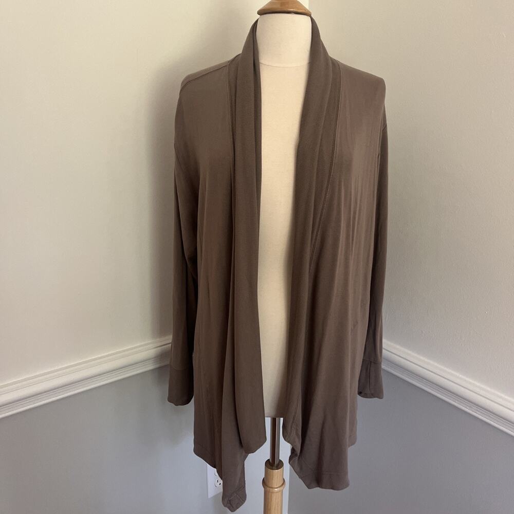 Athleta Pranayama Restore Wrap XL‎ Light Brown